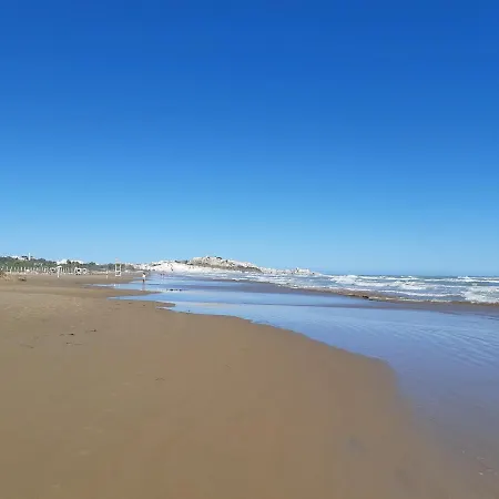 La Dimora In Riva Al Mare Πανσιόν 4*