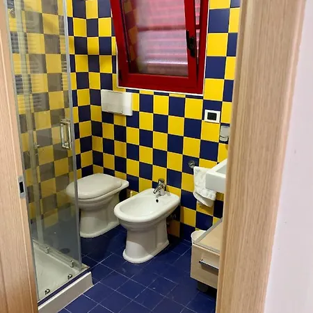 Πανσιόν La Dimora In Riva Al Mare Βιέστε