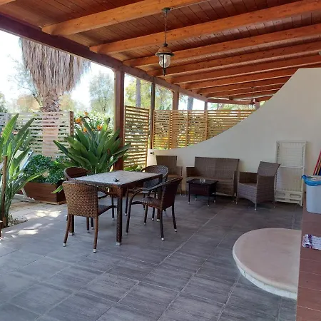La Dimora In Riva Al Mare 4* Βιέστε